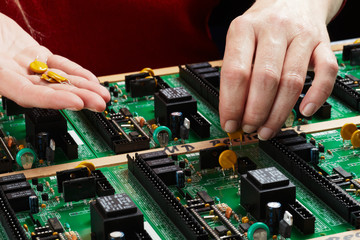 populating electronic assemblies 01