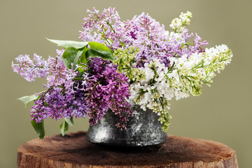 Bouquet of lilacs