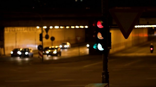 Ampel bei NAcht