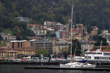 Como 827 - italia