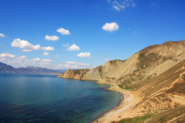 Cimmerian mountains and the sea. Photo 9107