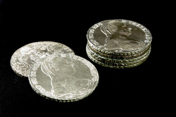 Silbermünzen-2 - obrazy, fototapety, plakaty