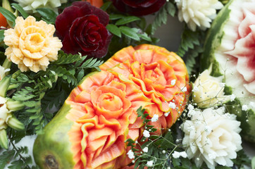 Elegant food carving