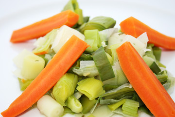 Lauch mit Karotten