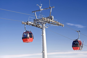 Ski gondola in Polish mountains. © Marcin Chodorowski
