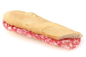 panino con salame e insalata