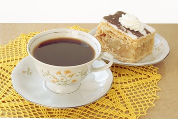 coffee and fruit cake