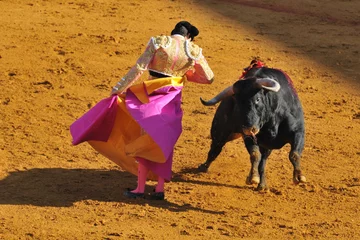 Foto auf Acrylglas Stierkampf Corrida - Torero tanzt mit dem Bullen