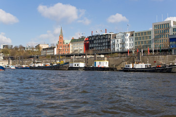 Hamburger Hafen, St. Pauli, schwedische Gustav-Adolf-Kirche