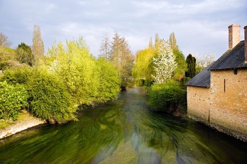 Rivière (La Vègre, Sarthe)