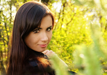 Pretty girl portret against spring background © Antonio