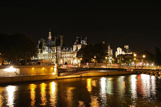 HOTEL DE VILLE DE PARIS 2