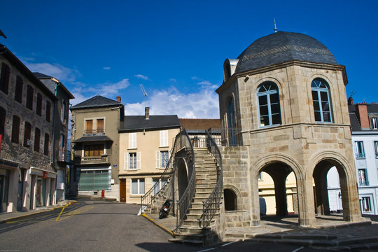 Bort les Orgues (Corr&egrave;ze) - Halle aux bl&eacute;s