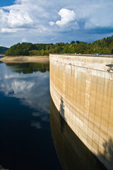 Bort les Orgues (Corrèze) - Barrage