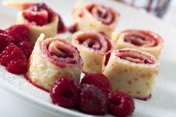 Pfannkuchen mit Himbeeren