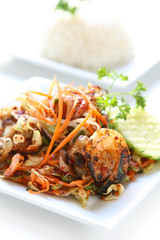 Spicy Thai Shrimp Salad