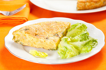 potato omelette with olive oil and green pepper