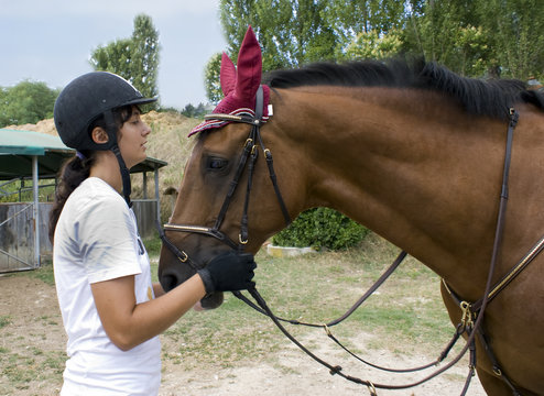 ragazza con il cavallo