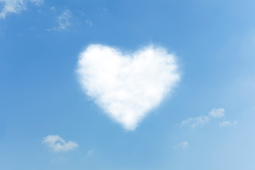 ハートの雲