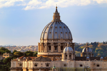 Fototapeta na wymiar La basilique Saint pierre de Rome