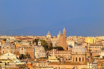 Obraz premium Vue sur rome depuis la colline du janicule