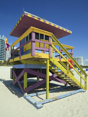 Fototapeta na wymiar Miami Beach Lifeguard Hut