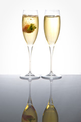 Sparkling wine with a strawberry