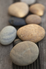 Fototapeta na wymiar Zen kamienie i relaksu, pokój do masażu i spa