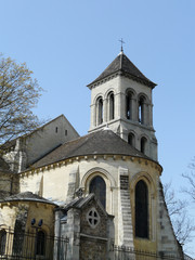 Fototapeta na wymiar Kościół w dzielnicy Montmartre, Paryż