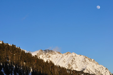 lune et montagne 1