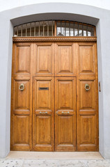 Wooden frontdoor.