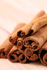 Cinnamon sticks
