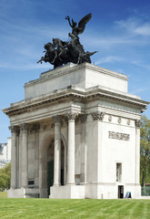 Fototapeta na wymiar Wellington Arch w centrum Londynu