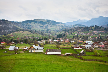 Fototapeta na wymiar Mountain landscape with houses
