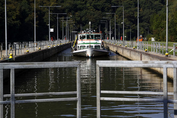 Saarschleuse in Mettlach