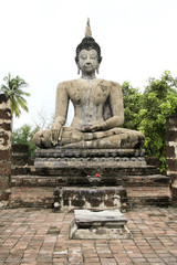 Obraz premium seated buddha sukothai thailand