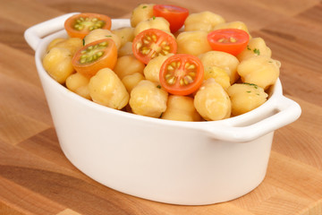 chickpeas with cherry tomatoes