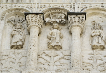 Obraz premium Stone carving. St Demetrius Cathedral (1193-1197)