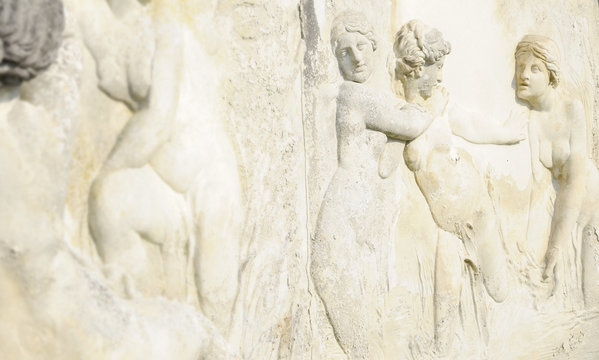 Femmes nues aux thermes