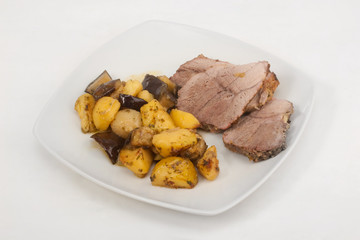 Schweinerollbraten mit Gemüse