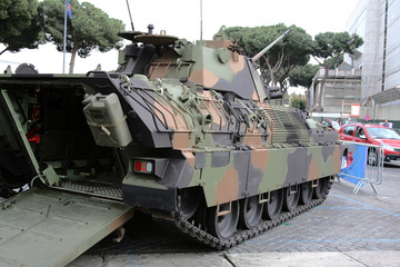 Carro armato esercito italiano