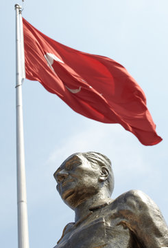 Ataturk Peace Monument