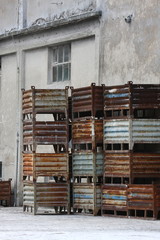 contenitori industriali in metallo