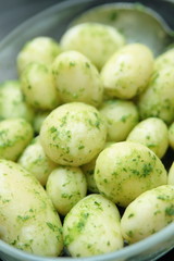 pommes persillées
