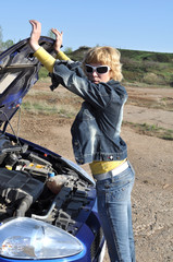 Repairs on the road, Car Service