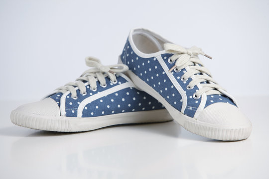 Polka dot shoe