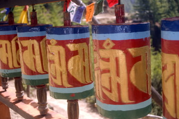 Fototapeta na wymiar Koła modlitewne Taktshang Goemba, Bhutan