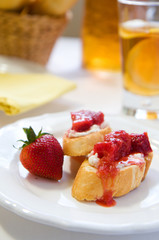 Crostini with Strawberry Rhubarb compote