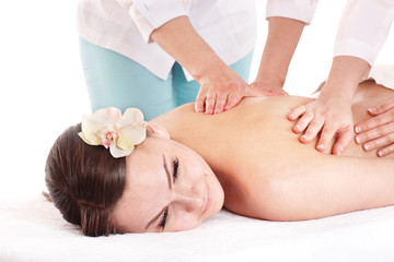 Obraz na płótnie Canvas Girl having massage in beauty spa.