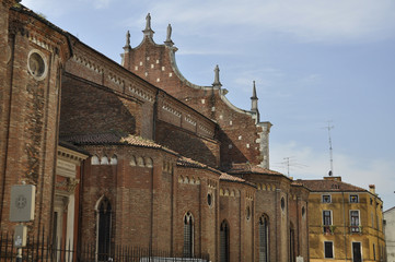 Fototapeta na wymiar Vicenza veneto side detail katedra